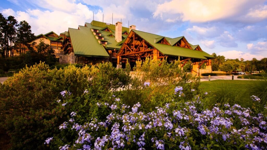 Disney’s Wilderness Lodge — resort view